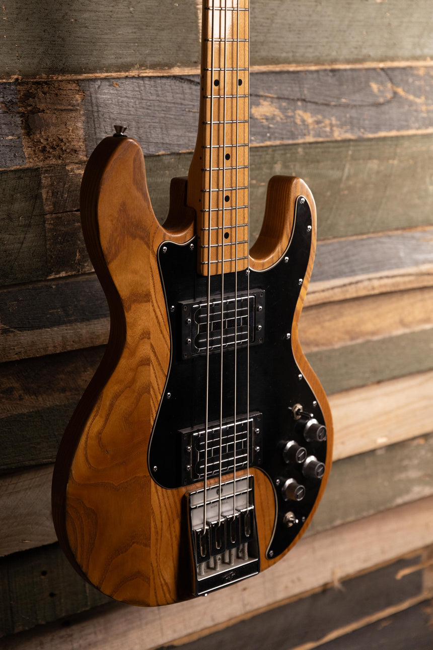 Peavey T-40 with Maple Fretboard 1978 - 1988 - Natural