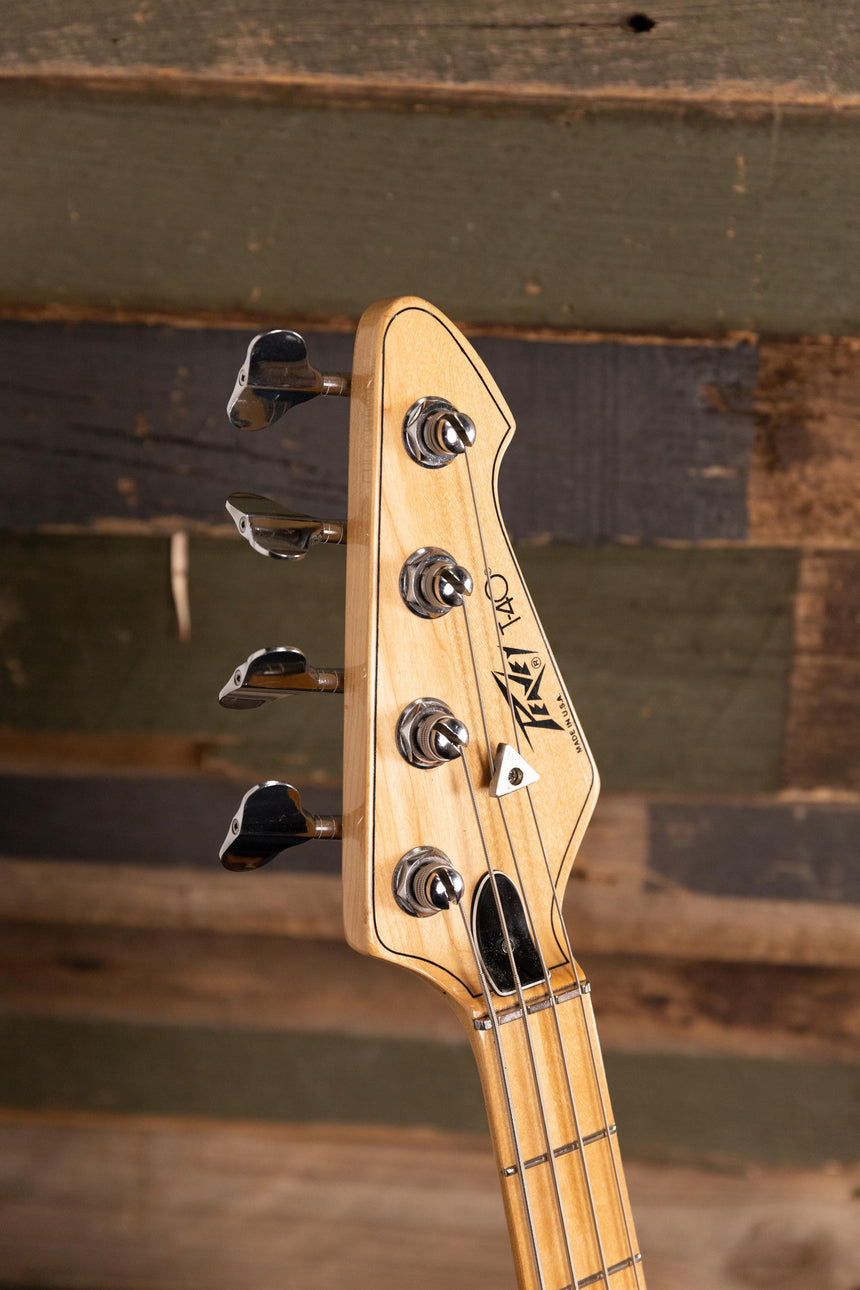 Peavey T-40 with Maple Fretboard 1978 - 1988 - Natural