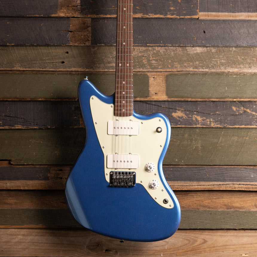 Squier Paranormal Jazzmaster XII Mint Pickguard (Lake Placid Blue)
