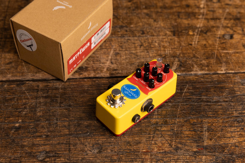 Bananana Effects Matryoshka (Matpëwka) Mini Bass Synth Effects Pedal