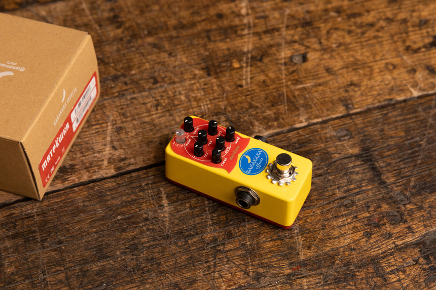 Bananana Effects Matryoshka (Matpëwka) Mini Bass Synth Effects Pedal