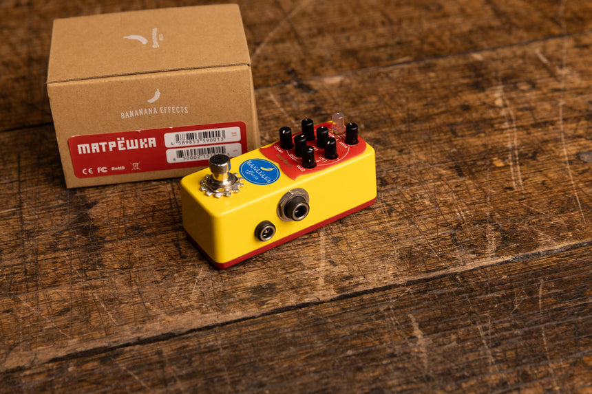 Bananana Effects Matryoshka (Matpëwka) Mini Bass Synth Effects Pedal