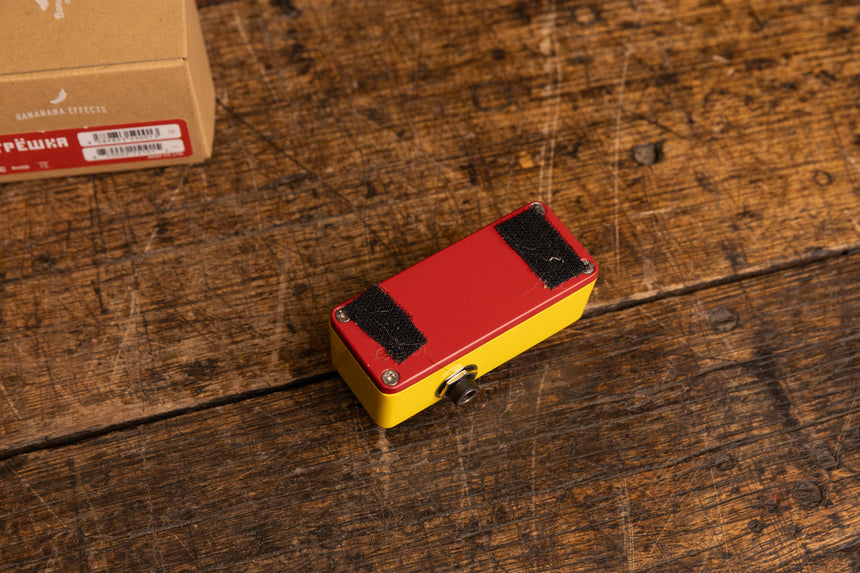 Bananana Effects Matryoshka (Matpëwka) Mini Bass Synth Effects Pedal