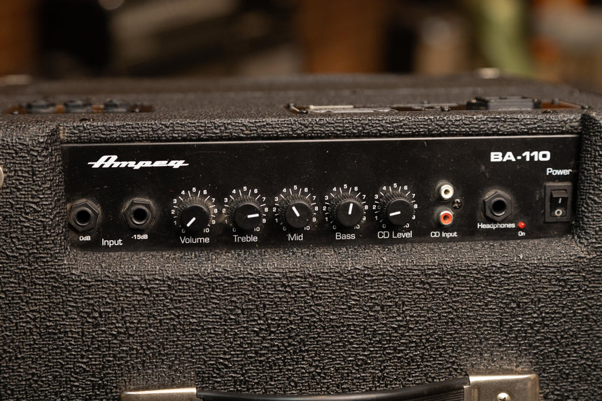 Ampeg BA-110 35-Watt 1x10" Bass Combo 2007 - 2013