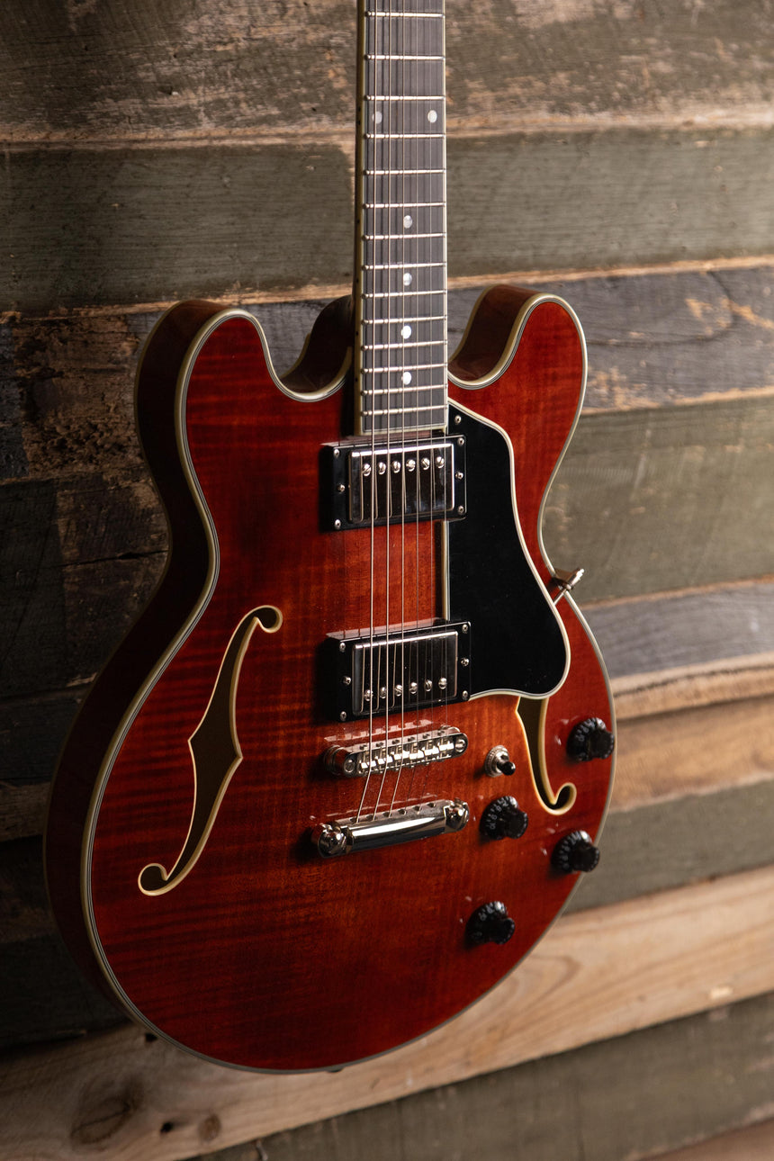 Eastman T484 Classic