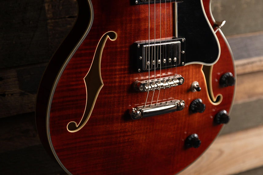 Eastman T484 Classic