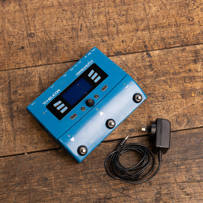 TC Helicon VOICELIVE PLAY 3-Button Vocal Effects Stompbox with Looping