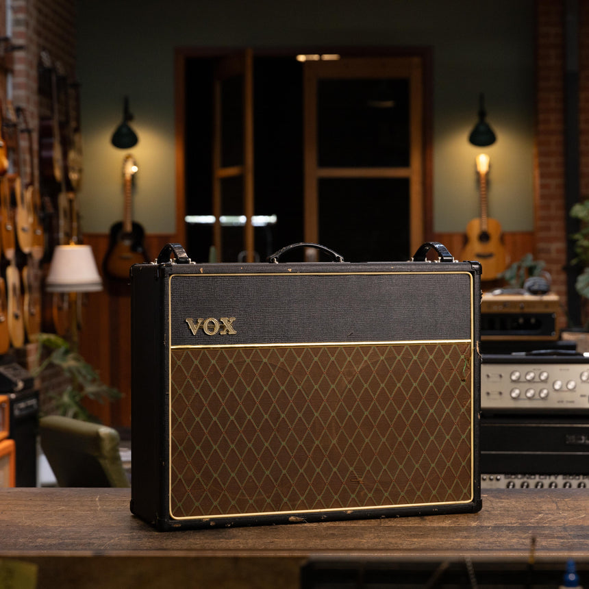 Vox AC30CC2 Custom Classic 2-Channel 30-Watt 2x12" Guitar Combo