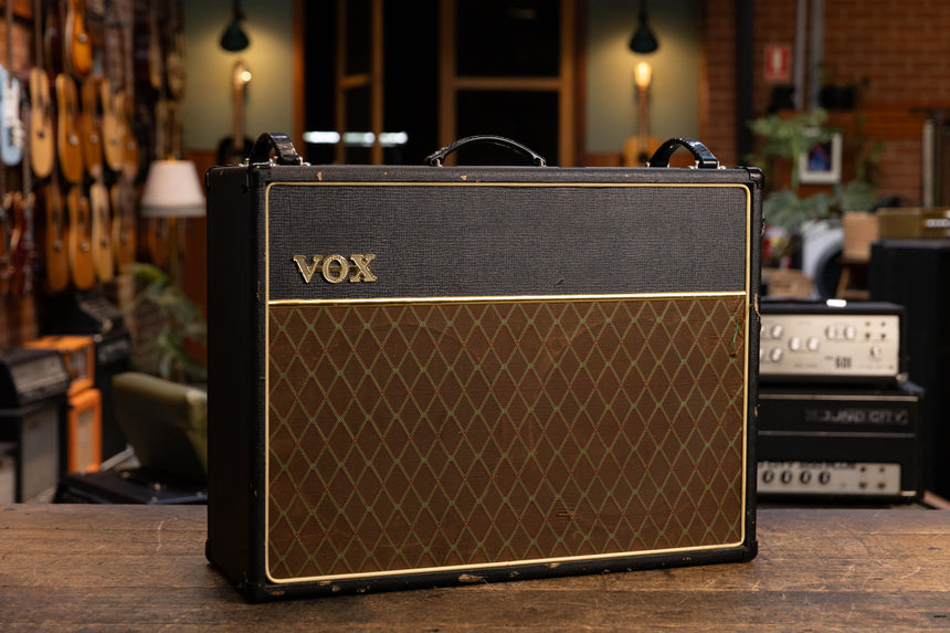 Vox AC30CC2 Custom Classic 2-Channel 30-Watt 2x12" Guitar Combo