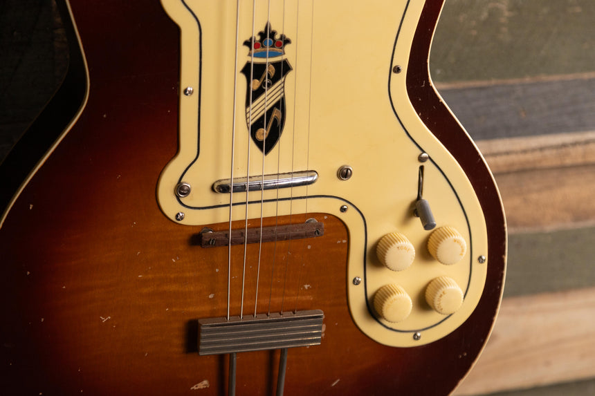 Silvertone Thin Twin 1382L Jimmy Reed 1956 - Sunburst