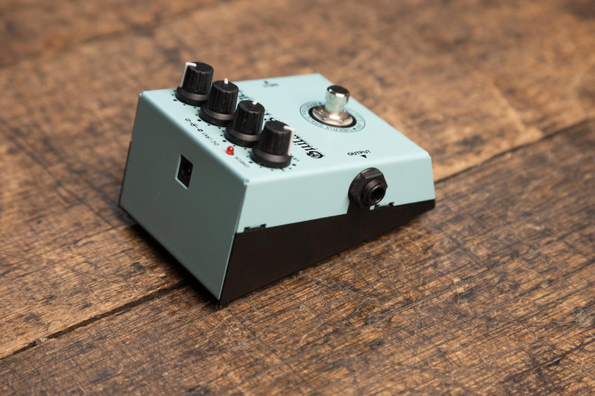 AMT Electronics Siberia Space Program Guitar Krusher