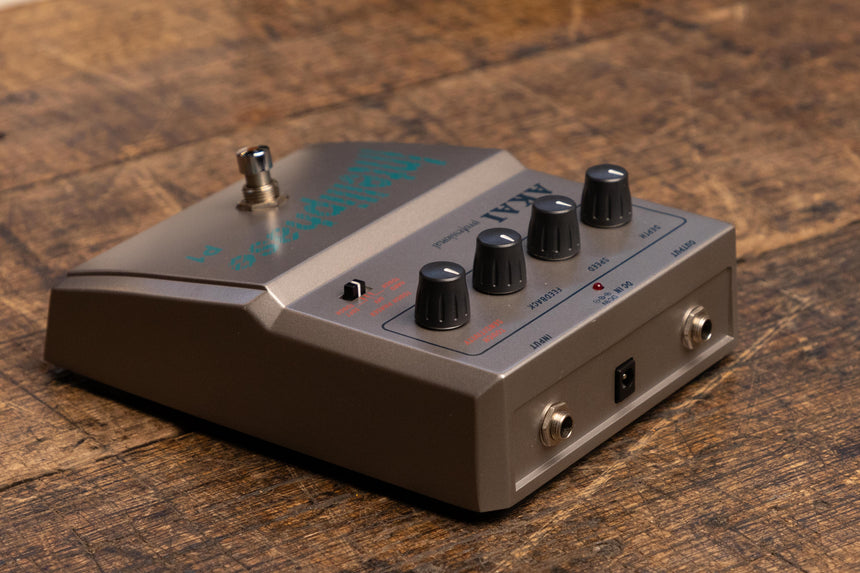 Akai Intelliphase 2000s - Metal