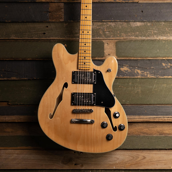Squier Classic Vibe Starcaster - Natural – Clingan Guitars