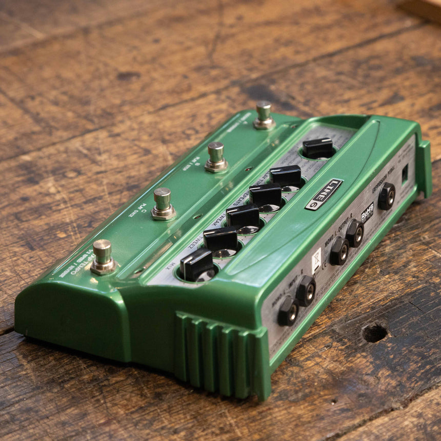 Line 6 DL4 Delay Modeler 2002 - Green / Black
