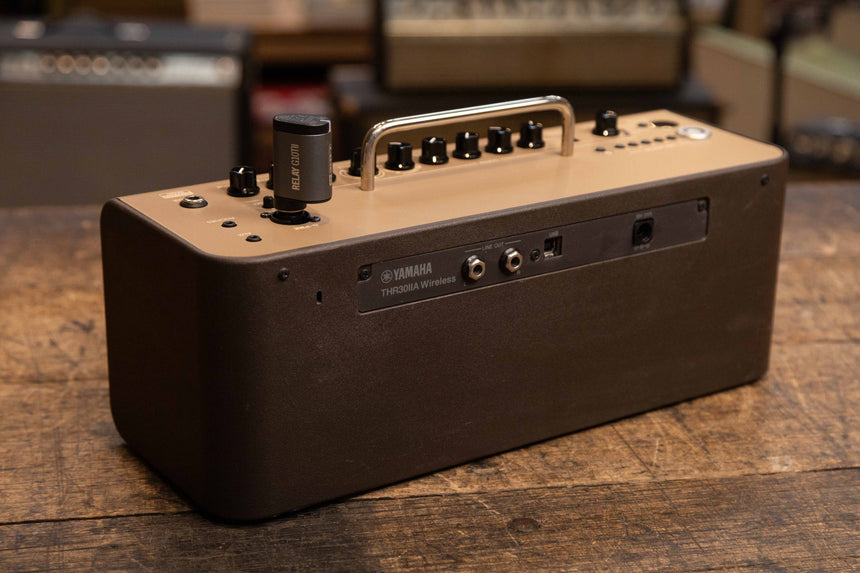 Yamaha THR30IIA Wireless Acoustic Combo