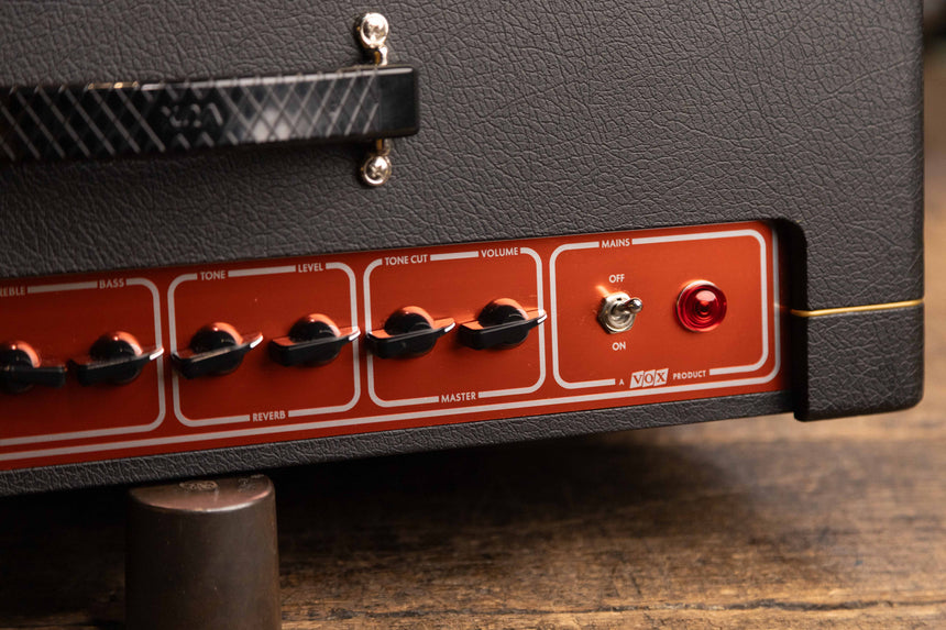 Vox AC15HWR1X Hand-Wired 2-Channel 15-Watt 1x12" Guitar Combo 2025 - Present - Black