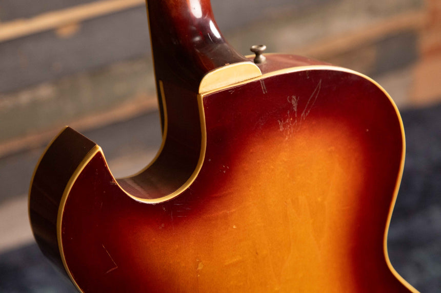 Guild CE-100D Capri with P90s 1963 - Sunburst