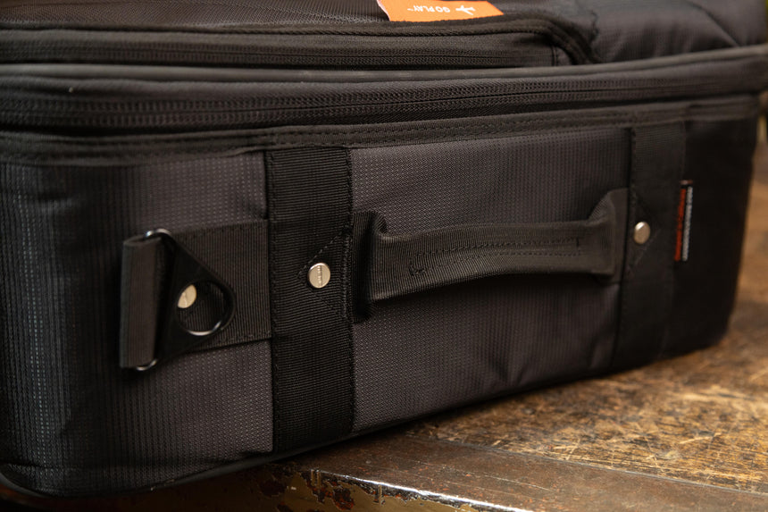 Mono Pedalboard Medium and Tour Accessory Case 2.0