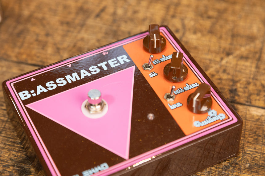 Malekko B:assmaster 2010s - Brown