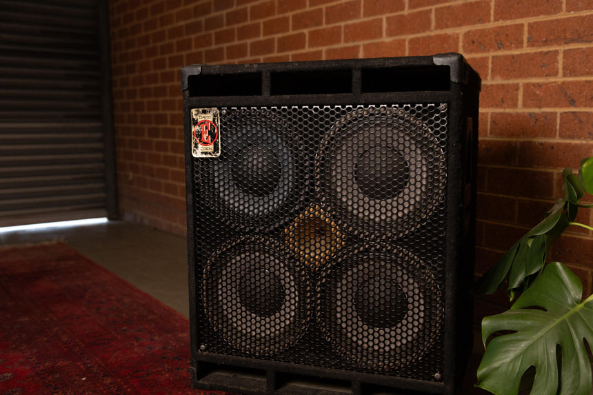 Eden Amplification D410XLT 4x10" 700-Watt 8 Ohm Bass Cabinet