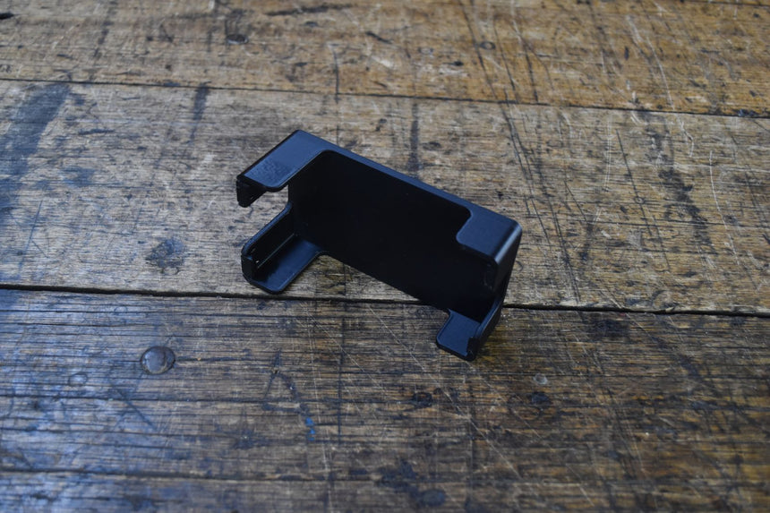 Clingan Pedalboard Mount for Boss Pedal