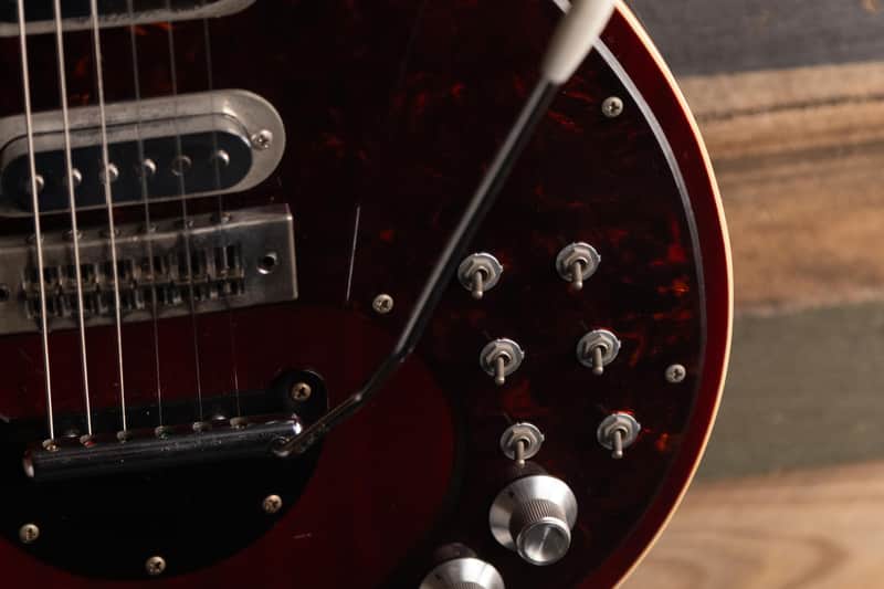 Greco BM-900 Brian May 1981 Wine red