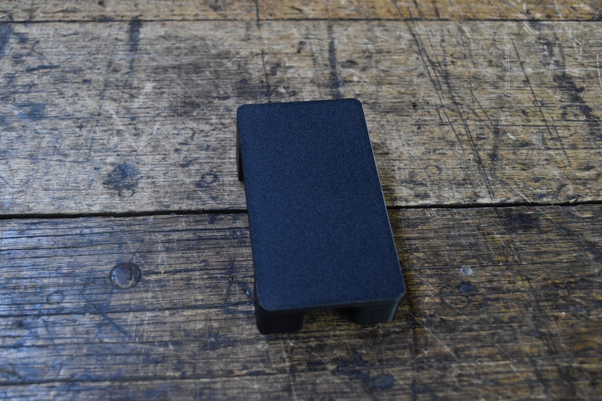 Clingan Pedalboard Mount for Boss Pedal