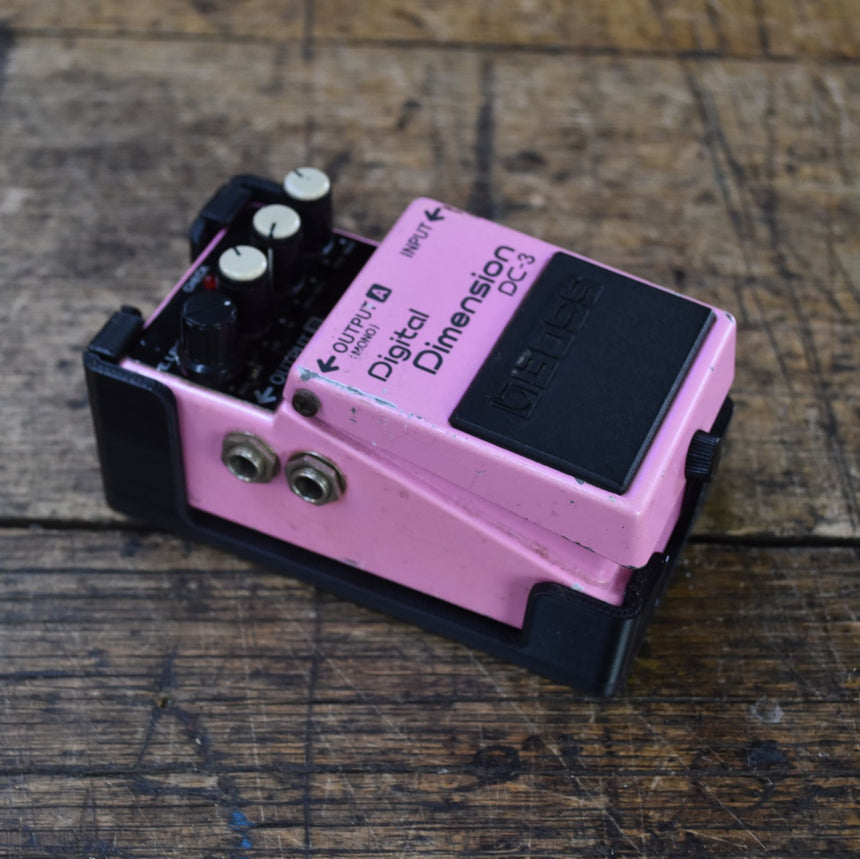 Clingan Pedalboard Mount for Boss Pedal