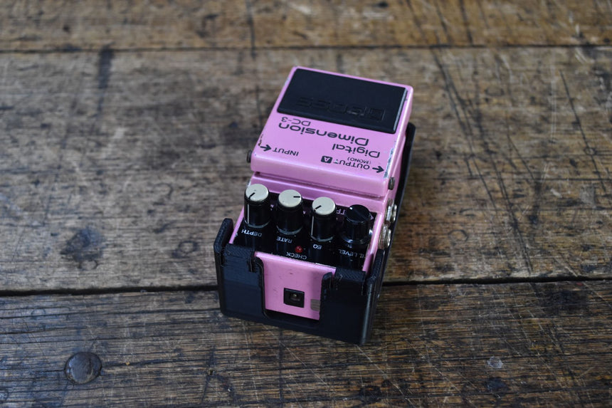Clingan Pedalboard Mount for Boss Pedal